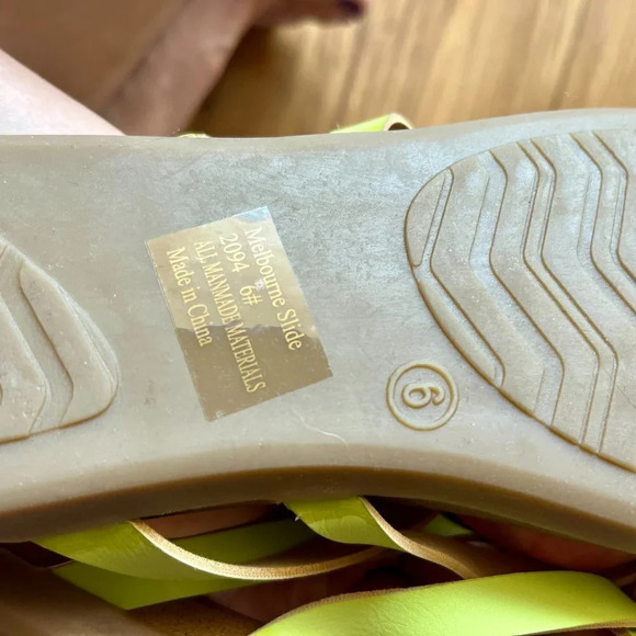 Seven7 Melbourne Slide Thong Sandals Lime Green Size 6 - Picture 8 of 8